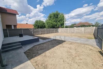 Utvin- toate utilitatile- 4 camere - 1