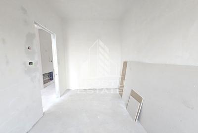 Jumatate de duplex de vanzare, Parter + Etaj, 5 camere si 2 bai, Sag - 7