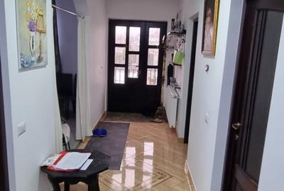 Casa cu etaj la cheie - 4