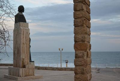 Ultracentral - Portul Tomis  - farul Genovez - 2