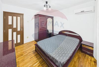 Apartament de închiriat în zona Decebal - 13