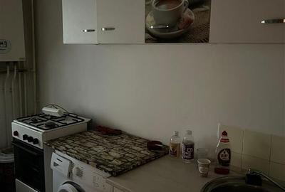 APARTAMENT 1 CAM DECOMANDAT PODU DE FIER ET 2 DIN 4 LIBER - 4
