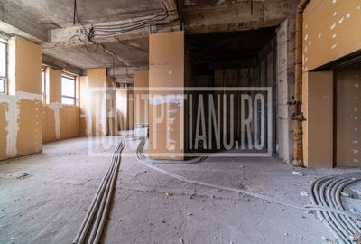 Spatiu comercial Bd Unirii Piața Alba Iulia Parter + 1etaj - 9