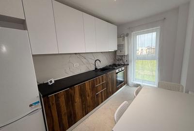 Apartament cu 2 camere semidecomandat, mobilat în Sălăjan