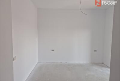 Duplex de vanzare cu 3 camere si teren de 309 mp - Recas - 22