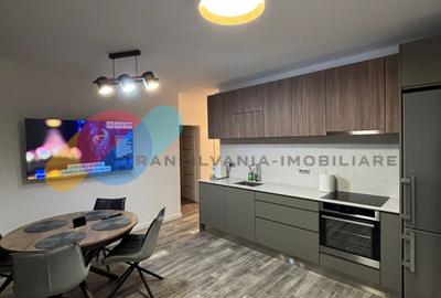 Apartament cu 3 camere semidecomandat, mobilat în Bună Ziua