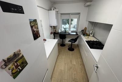 Apartament 3 camere zona Faleza Nord Renovat Total cu Centrala - 11