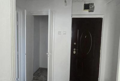 Apartament 2 camere PODU ROS, renovat complet, mutare imediata - 4