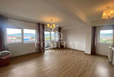 Apartament cu 2 camere decomandat în Florești