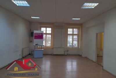 Imobiliare Maxim - spatiu zona ultracentrala - 4