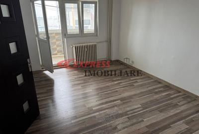 Apartament cu 2 camere decomandat în Dristor