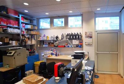 DE INCHIRIAT - SPATIU COMERCIAL CENTRAL, 92 MP - 6