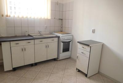 Chirie apartament in casa - 7