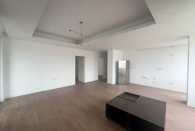 Apartament cu 4 camere decomandat în Dămăroaia