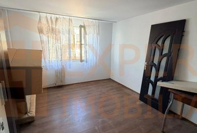 Garsoniera in zona Far - 1