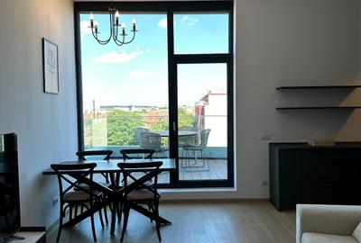 Apartament cu 3 camere decomandat în Take Ionescu