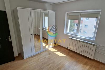 Inchiriere apartament 3 camere la 10 min Mall Vitan - 1