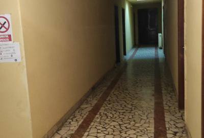 HOTEL DE VANZARE - 8