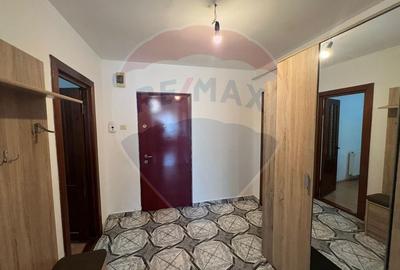 Apartament 3 camere în zona Sud-Vest ROMPETROL - 10