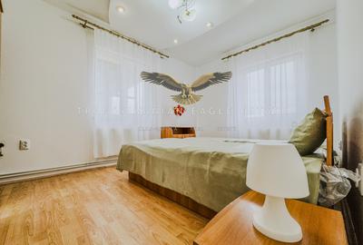 Apartament cu 2 camere semidecomandat, mobilat în Gruia