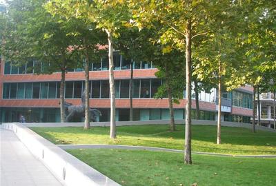 Birou, de 233 mp, în P-ta Presei Libere