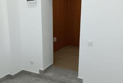 Spațiu Comercial cu Potențial - Piata 16 Februarie - 8