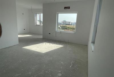 Comision 0 - ZONA M CITY - Duplex pe plan - personalizare interioara - canalizar - 4