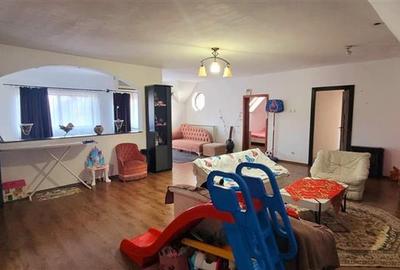 Casa cu potential afacere Rm.Valcea,cartier Traian,comision 0 - 9