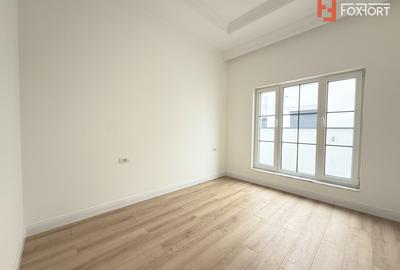 Duplex cu 4 camere si teren de 354 mp de vanzare in Sacalaz - 9