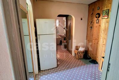 Vânzare apartament 2 camere decomandat | Micro 16 – Bloc Nufăr - 2
