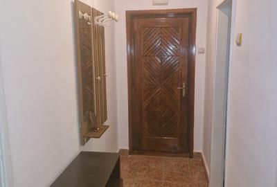 Apartament doua camere, decomandat, renovat - 15