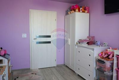 Apartament cu 3 decomandat de vânzare pe Calea Bucuresti 63 mp+balcon - 21