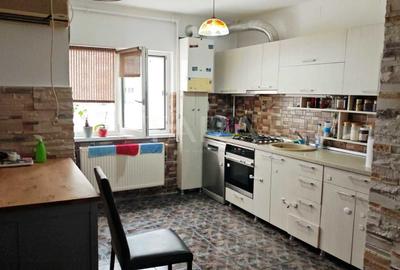 Vand apartament 3 camere Calea Dorobantilor,  Cluj-Napoca. - 1