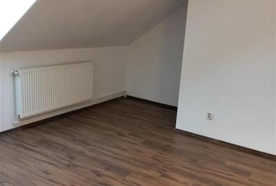 Apartament 2 camere la mansarda in zona Strand - 5