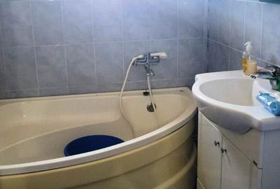 Apartament 3 camere, decomandat, mobilat, situat în cartierul Dorobanți 2 - 11