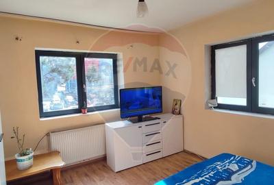 CASĂ DE VÂNZARE cu spatiu comercial in Baia Mare - 16