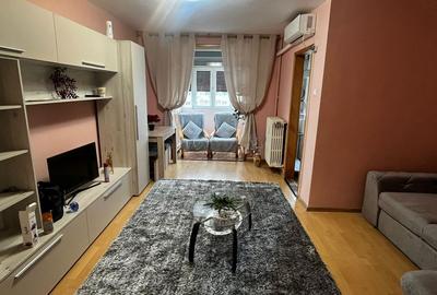 Garsonieră Titan, 3 min metrou,lângă Mega Image - 1