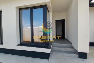 Casă individuală cu 3 camere în Vidra