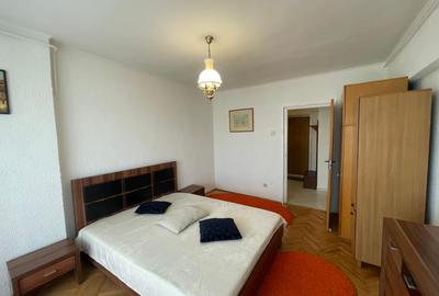 2 Camere Decebal - 3 min Metrou Piata Muncii - Loc de Parcare - 2