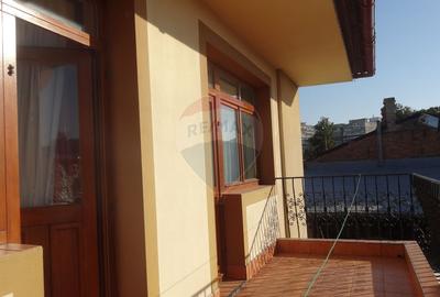 De VANZARE Casa spațioasă S+P+1E+M | Zona STIREX in Galati - 23