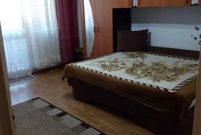 Inchiriez garsoniera zona Grivitei -> Bd. Garii 350 euro