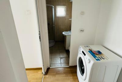 OPORTUNITATE DE INVESTIȚIE: Apartament 3 camere, 2 băi, et 2 - PREȚ IMBATABIL - 11