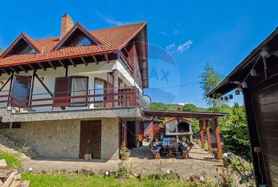 Vilă cu 6 camere, teren de 1000mp, într-un resort montan privat - 10
