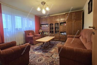 Apartament 3 camere Lift | Calea Sagului 62 mp | Etaj 3 - 1