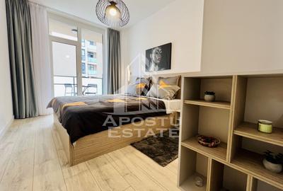 Apartament cu 2 camere semidecomandat, mobilat în Torontalului