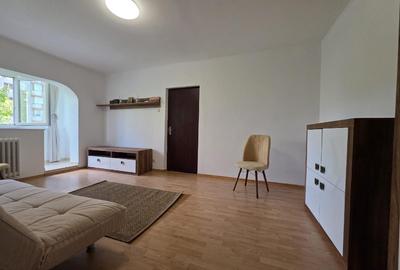 Inchiriere apartament 2 camere central - 8