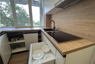 RECO Apartament  de inchiriat cu 2 camere-lux -centru - 12