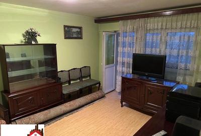 Apartament cu 3 camere decomandat în Gorjului