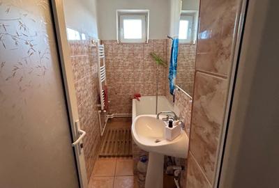 3 CAMERE - POD BUTELII - 6