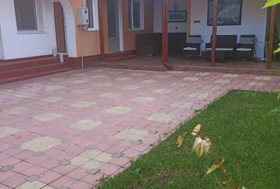 Casa mobilata si utilata pe strada linistita cu acces usor - 2